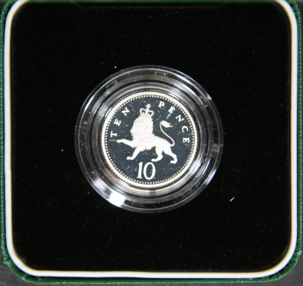 Elizabeth II. Silver proof piedfort ten pence. 1992.