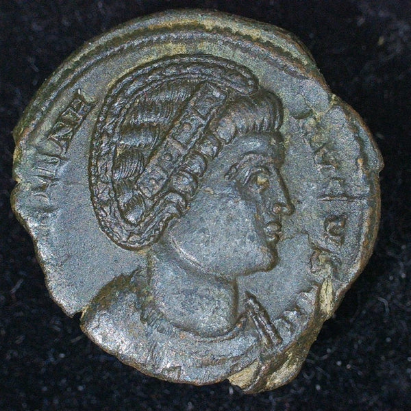 Helena. Follis. AD324-5