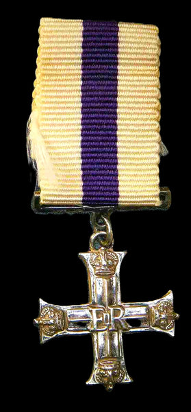 Military Cross. QEII. Miniature.