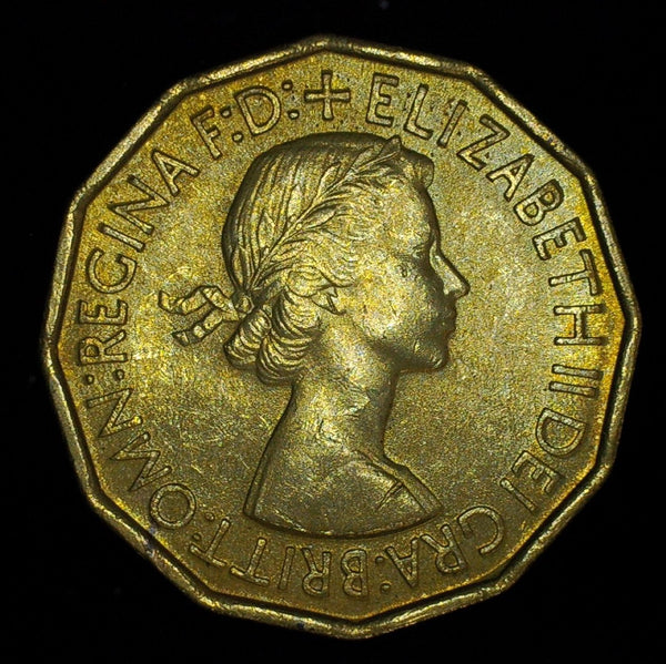 Elizabeth II. Three Pence. A selection.