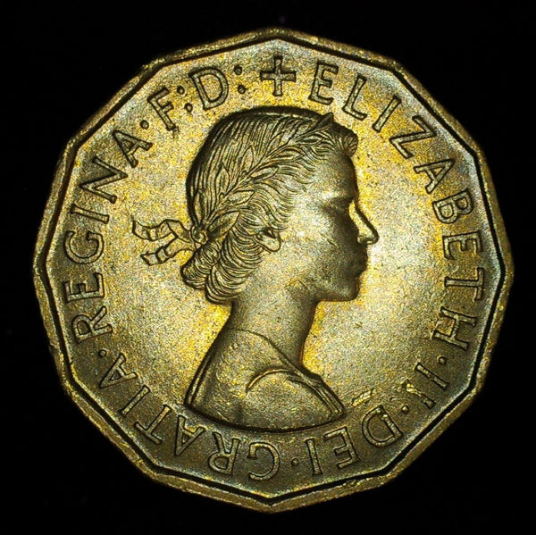 Elizabeth II. Three Pence. A selection.