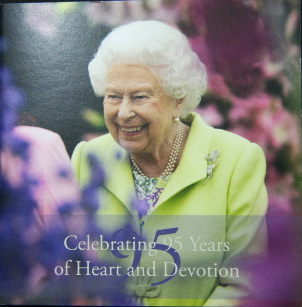 Elizabeth II. Silver Proof 5 Pounds. 2021.