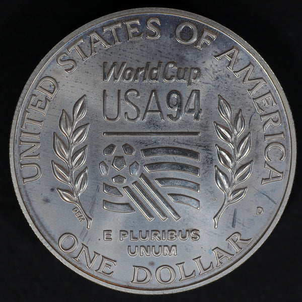 USA. Silver commemorative dollar. 1994