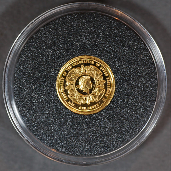 Tristan da Cunha. Elizabeth II. gold crown. 2013