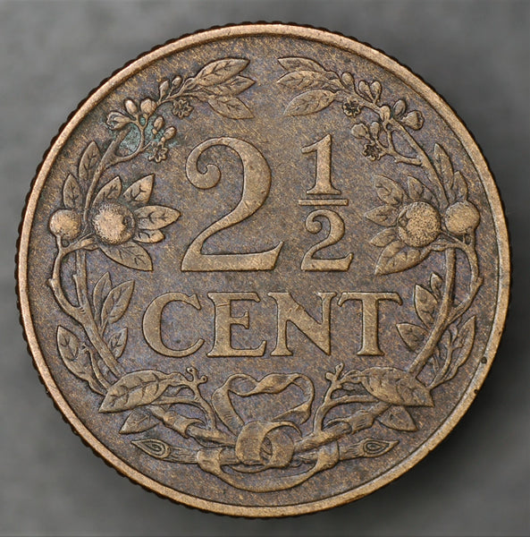 Netherlands. 2 1/2 Cents. 1914