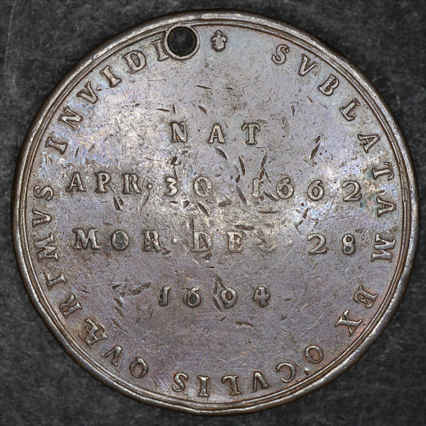 Queen Mary memorial medallion. 1694