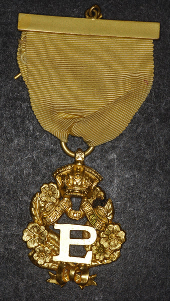 Primrose league. Antique gilt medal.