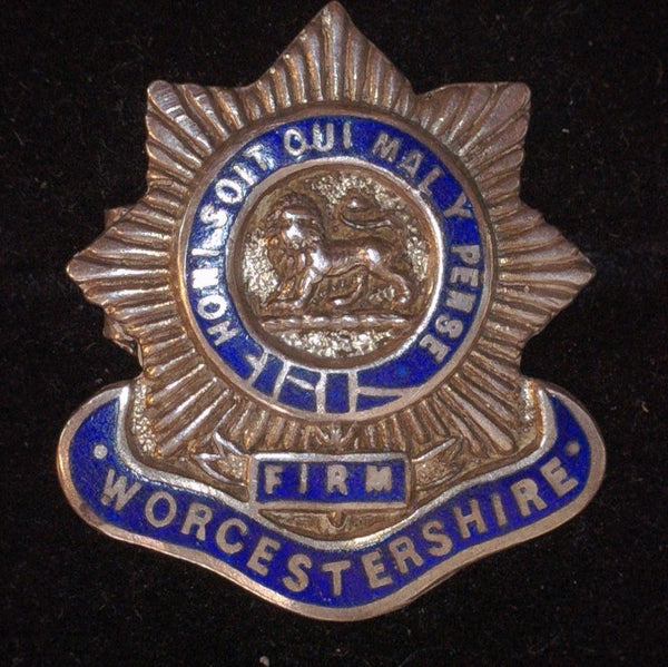 Worcestershire Regiment. Sweetheart badge. Silver