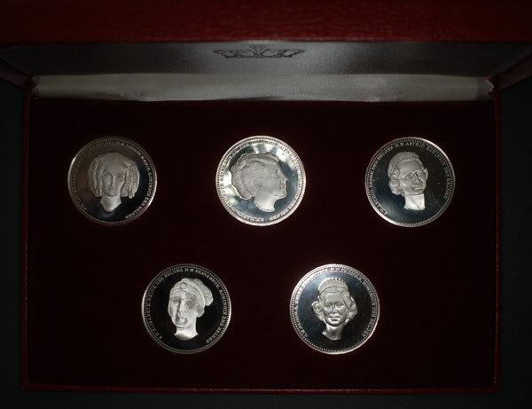 Belgium. Queens of Belgium silver medallion set. 0.925