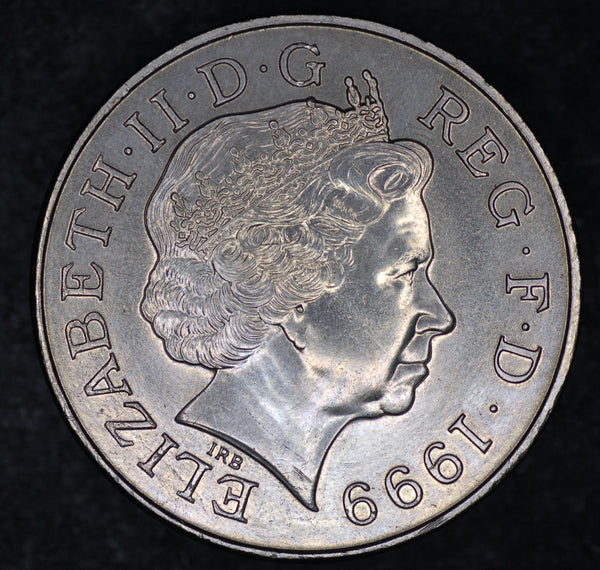 Elizabeth II. 5 pounds. 1999. Millennium issue.