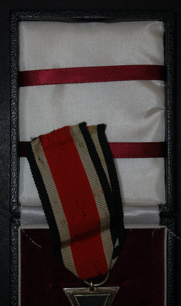 Germany. (Third Reich) WW2. Iron cross, 2nd class