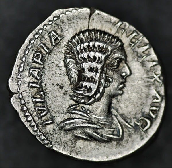 Julia Domna. Denarius. AD211-217
